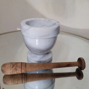 Marble Mortar with Wooden Pestle